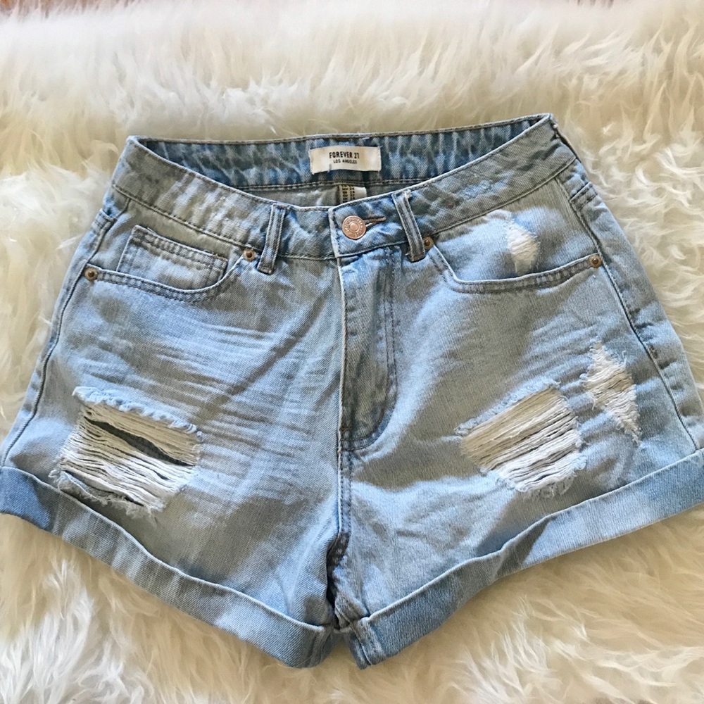 High waisted Jean Shorts🌼